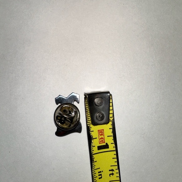 American Heart Association Red Dress Lapel Pin - Picture 6 of 6